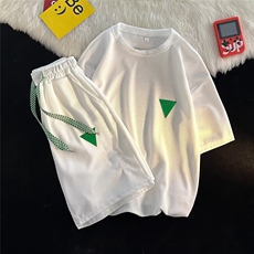 白色