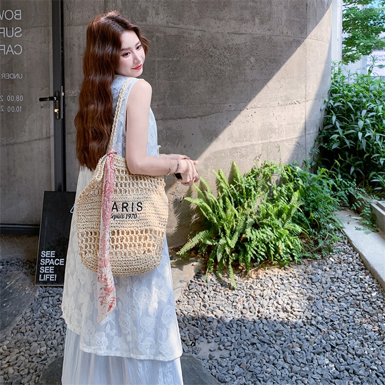 蓝色蕾丝勾花罩衫连衣裙女夏2025新款两件套小清新度假风流行超火,女装连衣裙,1D066-1