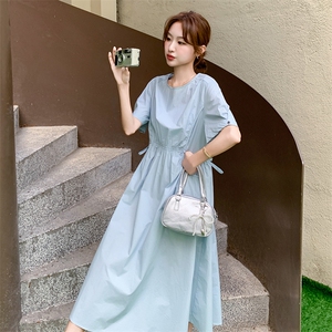 法式减龄浅蓝色连衣裙女夏2025新款巨好看夏日漂亮流行高级感长裙图片