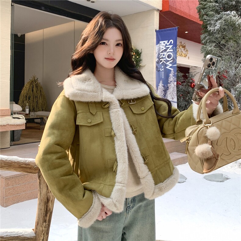 冬装新款薄荷绿皮毛一体2C092-8817-P185-K288,女装皮草,2C092