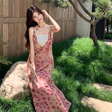 法式海边度假浪漫碎花连衣裙女夏季2025新款轻熟风绝美减龄吊带裙，女装连衣裙，2C105