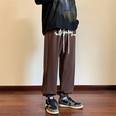 棕色