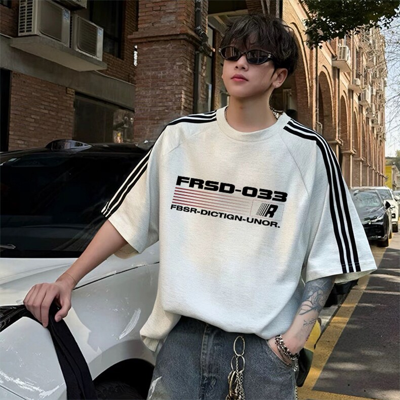 抖音得物品质二开240克宽松纯棉美式潮牌印花三条杠中性风短袖T恤,男装T恤,电商A486-1