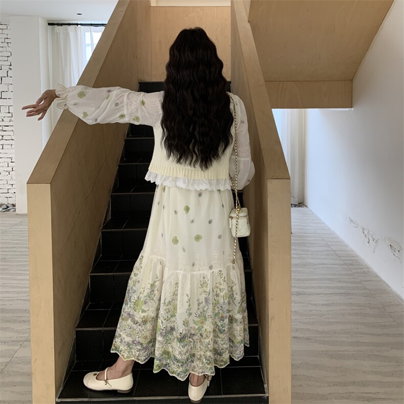 26春新款现-度假风拼接兰花针织开衫连衣裙套装2629-P200K328,女装套装/套裙,2B190