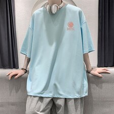 浅蓝色
