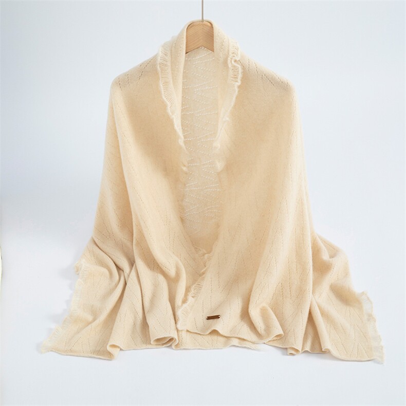 披肩轻奢软糯时髦优雅亲肤感时尚单品，披肩，羿纯羊绒