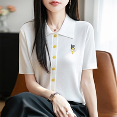 白色