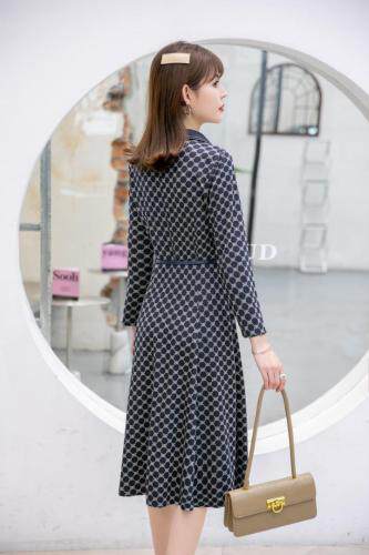 2021秋季新款牛仔连衣裙，女装连衣裙，衣佳佰分