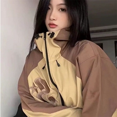 咖啡色