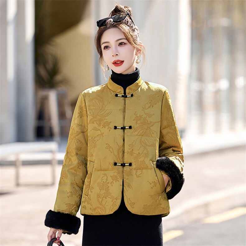 新中式G风羽绒服女2025冬季新款小个子今年流行妈妈洋气盘扣外套,女装羽绒服,衣之秀