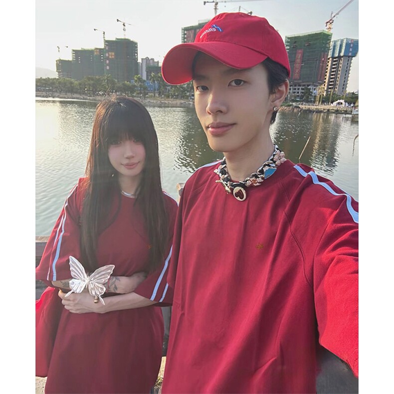 抖音得物高品质二开240克宽松纯棉美式潮牌三条杠织带短袖T恤,男装T恤,电商A486-1