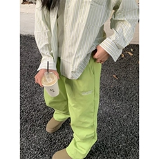绿色