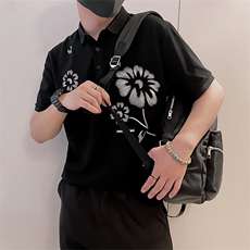 黑色