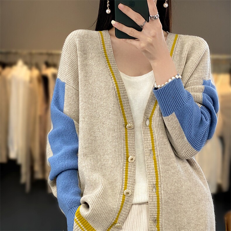 时尚百搭撞色开衫女士羊毛衫 舒适保暖显瘦外套图片