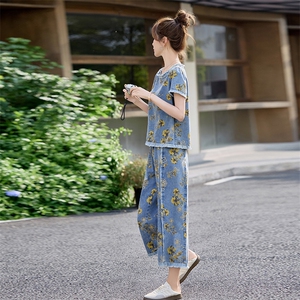 休闲时尚印花牛仔套装女2025超火夏装一整套洋气减龄九分裤两件套图片