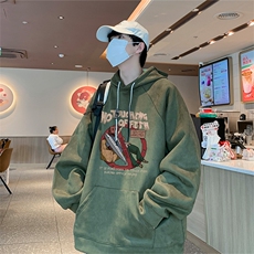 军绿色
