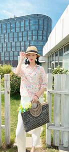纯苎连衣裙小衫裤子裙子衬衣
时尚风
风淑女风休闲风图片