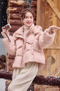 时尚女装短款宽松白鸭绒羽绒服外套冬季保暖显瘦大码女装图片