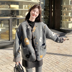 【24冬季跑量款`~有数据】90绒灰色立体花朵复古小香风外套，女装短外套，2C283