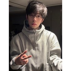 抖音得物高品质秋冬美式高街重磅结构辑明线纹理连帽卫衣外套W111，女装短外套，电商A486-1