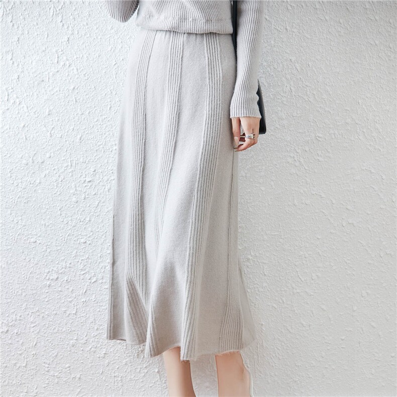 2025年秋季宽松通勤中长款宽竖抽条半身裙，女装半身裙，绒汀羊绒