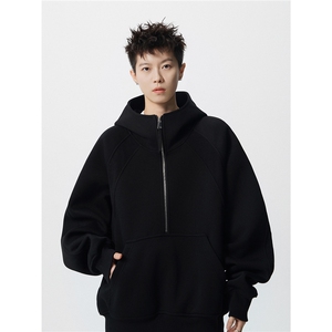W8595 特P55 控108 无影墙420克高品质拼接罗口带帽个性卫衣男图片