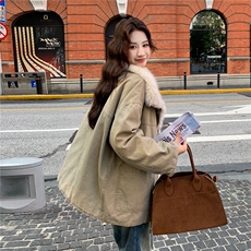 大毛领拼接内里派克羽绒服2025新款女冬爆款巨好看皮毛一体厚外套，女装羽绒服，2C125