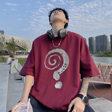 酒红色