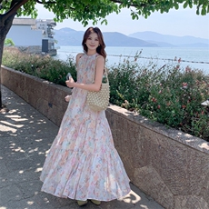 现货2026夏季印花减龄波西米亚度假风连衣裙182A8615P135K198，女装连衣裙，浙宝182A