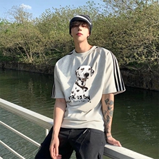 抖音得物高品质二开240克宽松纯棉美式潮牌三条杠织带短袖T恤，男装T恤，电商A486