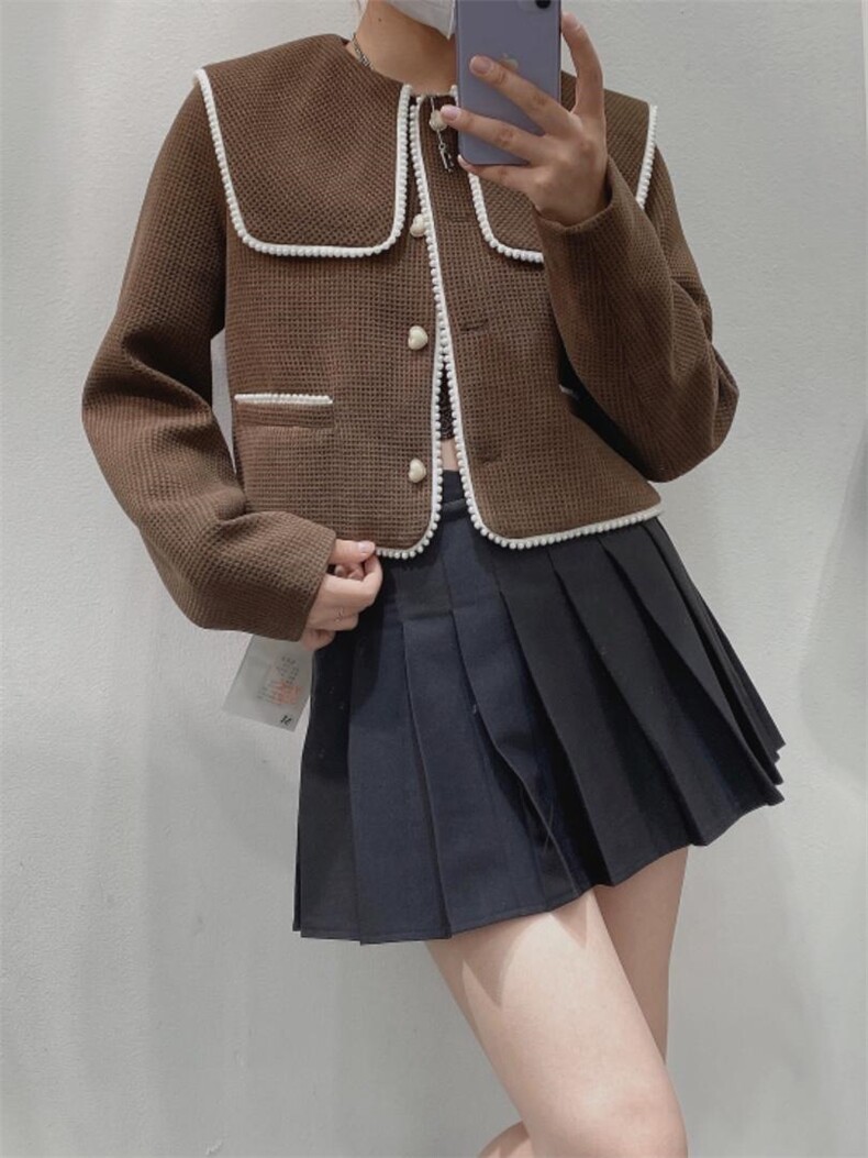 新款时尚外套，其它，依洛菲