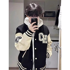 黑色