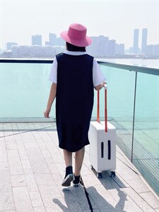 OUGNI 新款宽松版ins两件套连衣裙潮图片