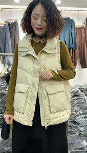 马甲现货,女装马甲,衣九八依