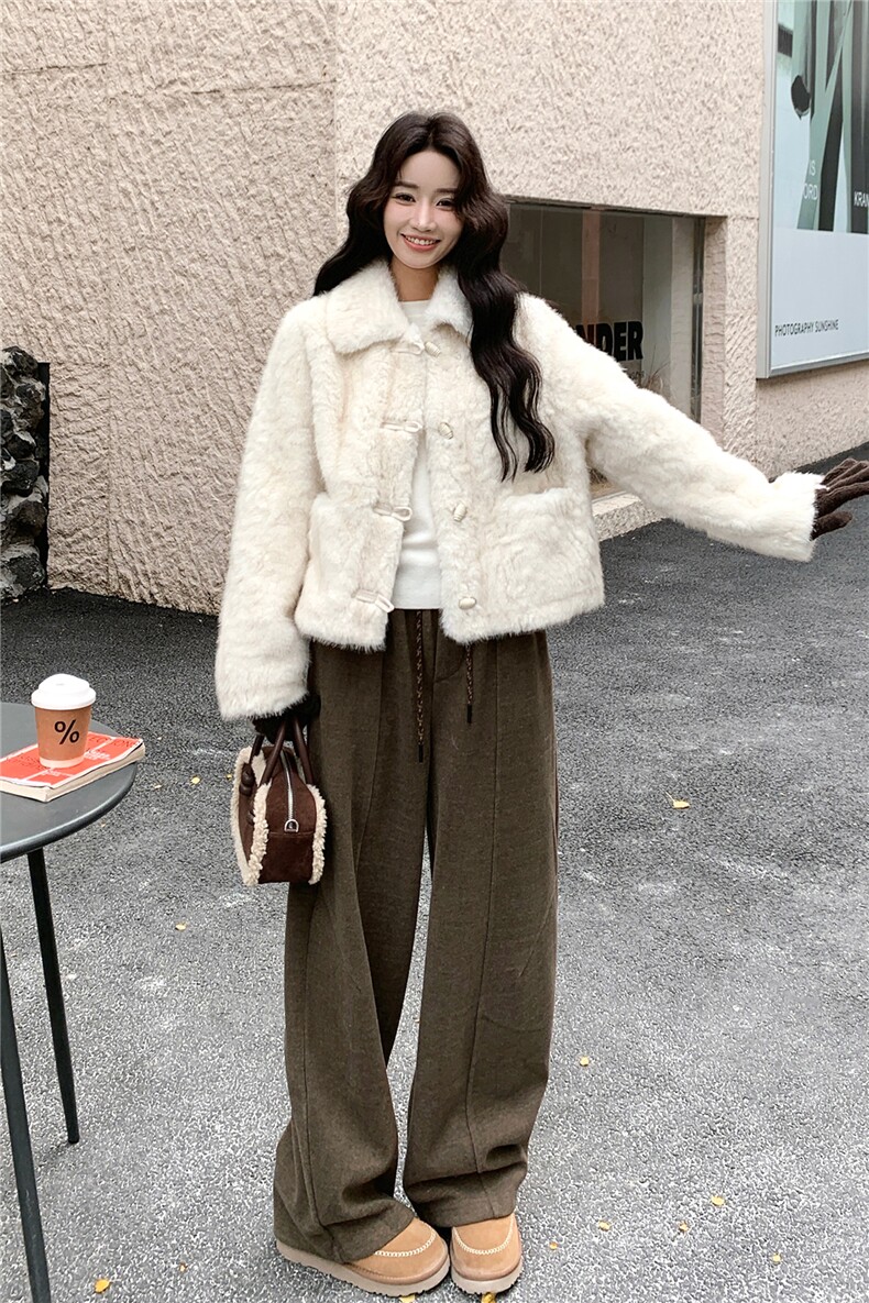 【新品】柔软亲肤高级感皮毛一体外套女5163-P195-K288,女装皮草,2C126