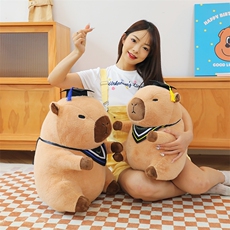 欧萌玩具 博士帽水豚