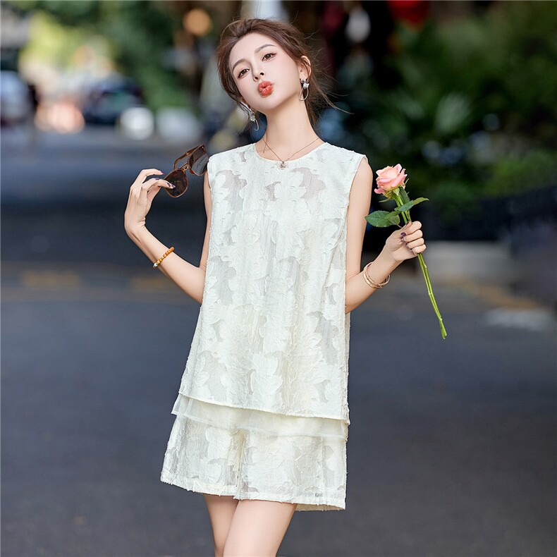 高级感时尚提花无袖套装女2025夏新款休闲气质减龄背心短裤两件套,女装套装/套裙,尚娜萱