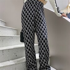 羊毛针织裤子女春秋显瘦百搭外穿2021新款we11加厚宽松休闲直筒裤，女装休闲裤，潮品会