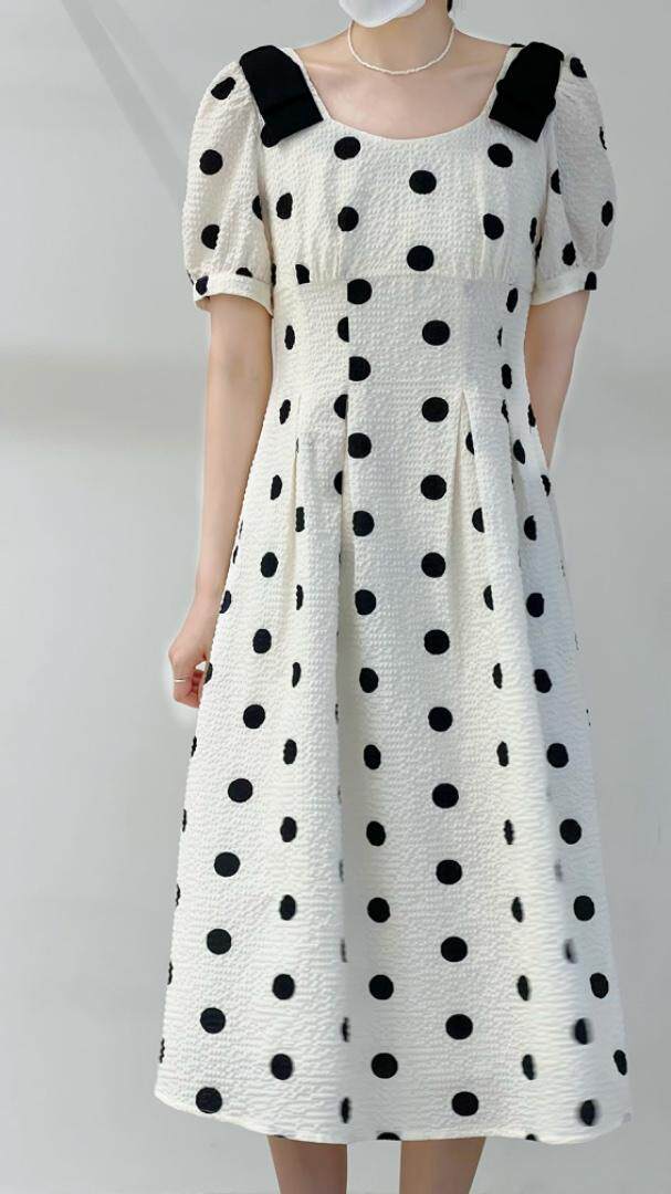 波点蝴蝶结连衣裙，女装连衣裙，Must Bloom绽放