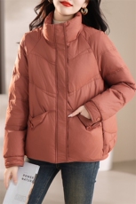 90白鸭绒余墨冬季新品休闲宽松显瘦立领羽绒服，女装羽绒服，余墨
