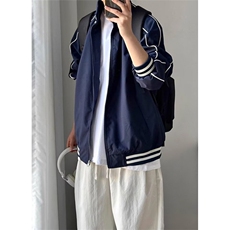 藏青色