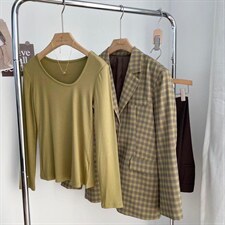 款号：WT0082 名称：纯色针织打底衫，其它，BD