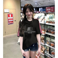 抖音得物品质二开240克宽松纯棉美式潮牌印花三条杠中性风短袖T恤，男装T恤，电商A486-1