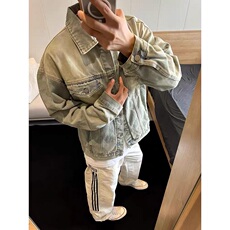 黄泥色