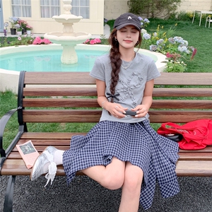 俏皮减龄休闲短袖T恤套装裙女夏新款显瘦学院风格子半身裙两件套图片