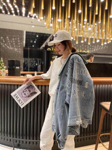 绣花牛仔外套，女装，跳跳谷