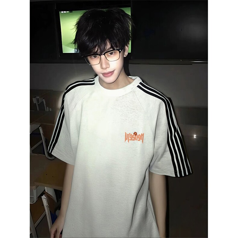 抖音得物品质二开240克宽松纯棉美式潮牌印花三条杠中性风短袖T恤,男装T恤,电商A486-1