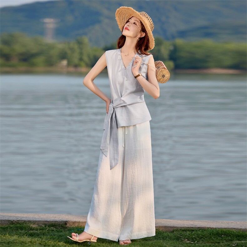 无袖通勤套装女2025夏款韩系高级感气质V领绑带上衣阔腿裤两件套,女装套装/套裙,美沁