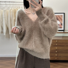 2025年秋季时尚百搭通勤简约休闲大V领，女装羊绒衫，仟禧羊绒