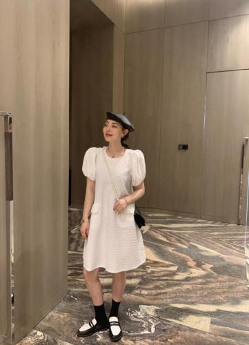夏款珍珠领小香风连衣裙,女装连衣裙,U·M